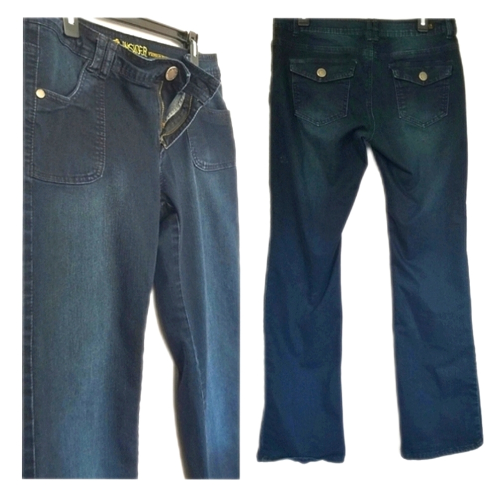 Y2K Jeans with slight flare